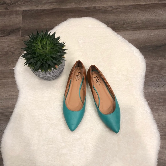 FFC NY Brooke two tone flats- size 8 - Picture 3 of 8